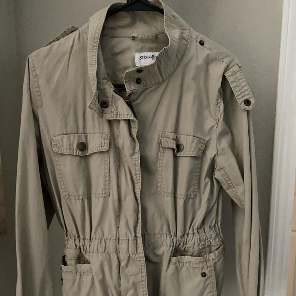Spring trend: Khaki Utility Jacket